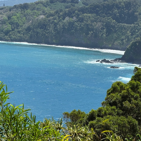 Bethany 🤍 - Picture 3 of 4